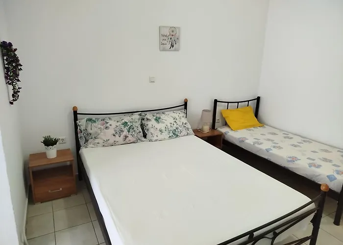 Giorgos Garden House