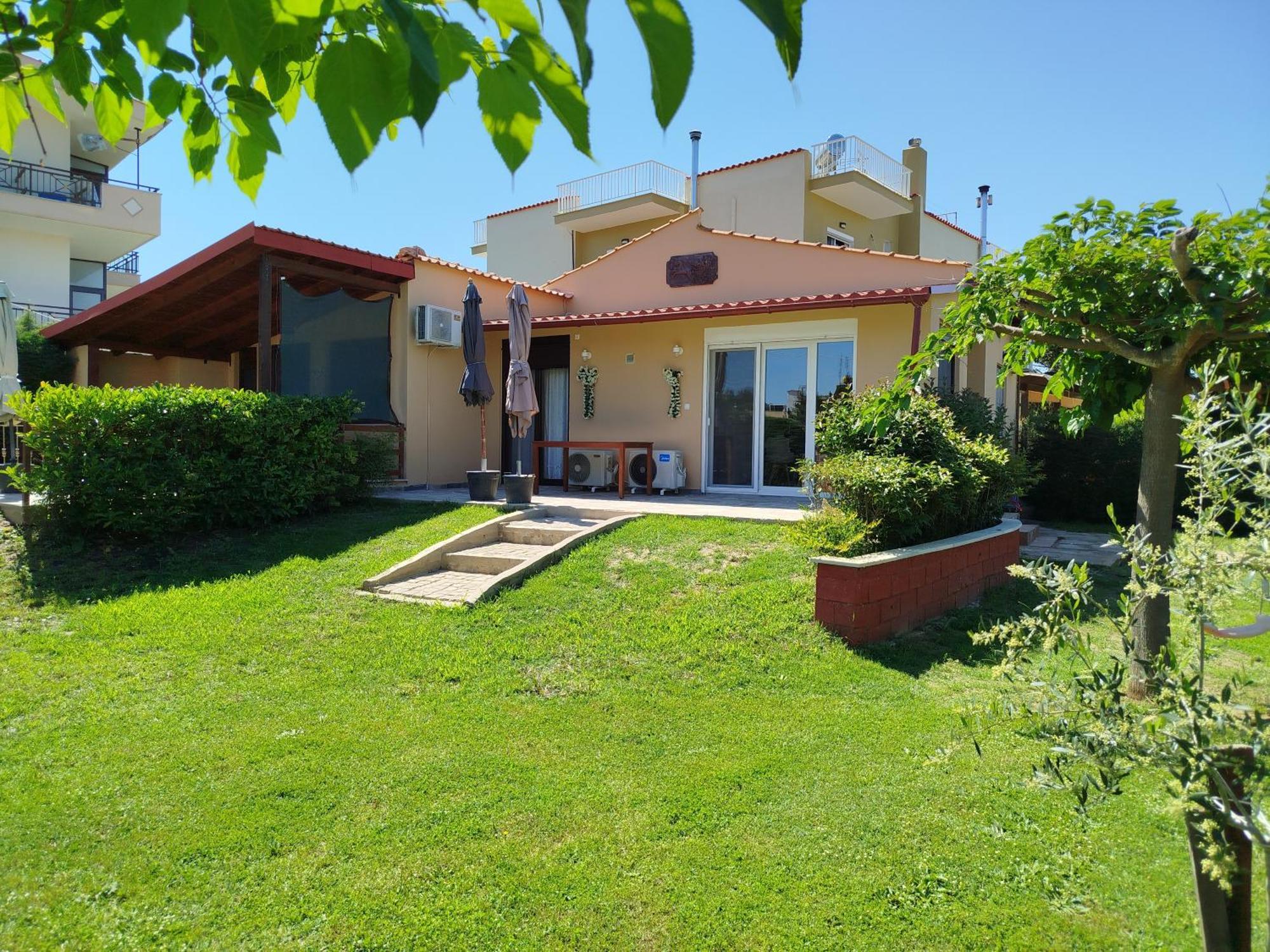 Giorgos Garden House Ferienhaus Keramotí